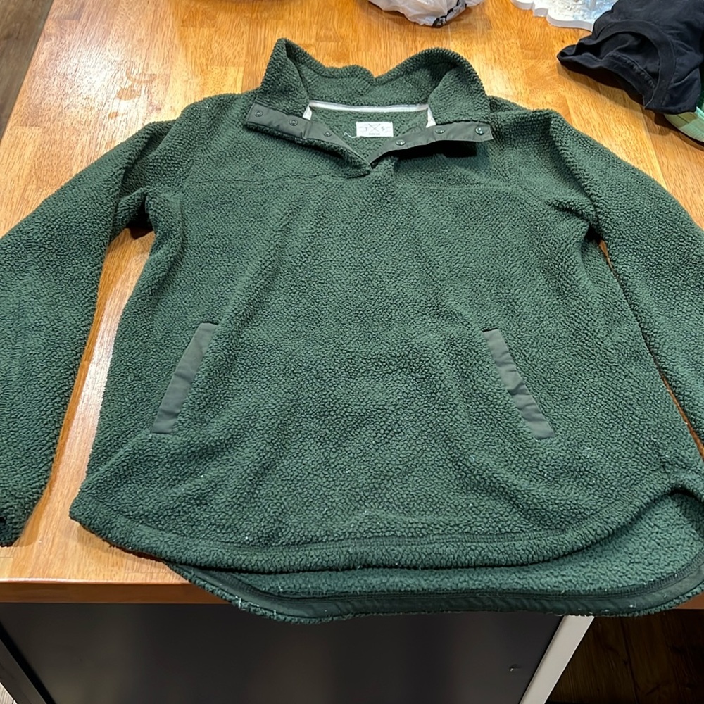 Size medium pullover sweater with button neck